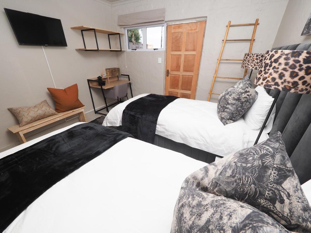Fever Tree Guesthouse 힐크레스트 외부 사진